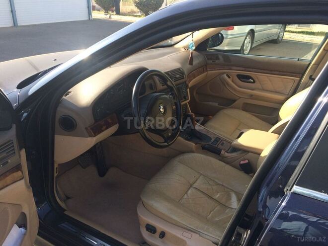 BMW 535 1999, 187,000 km - 3.5 l - Naftalan