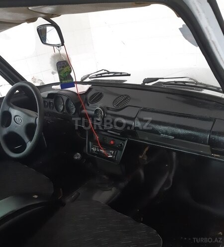LADA (VAZ) 2106 1984, 520 km - 1.5 l - Astara