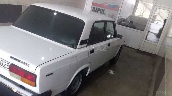 LADA (VAZ) 2107 2002, 860,000 km - 1.6 л - Bakı