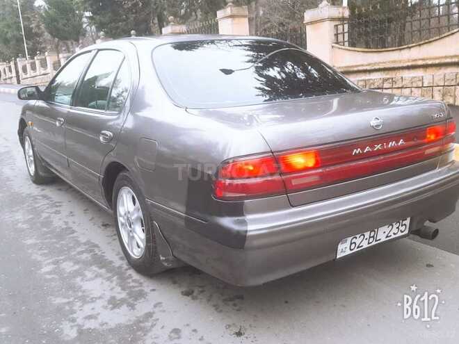 Nissan Maxima 1997, 349,000 km - 3.0 л - Zaqatala