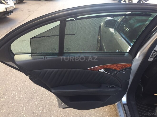Mercedes E 350 2005, 252,000 km - 3.5 l - Bakı