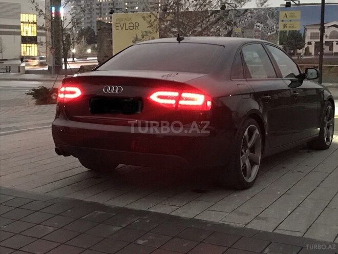 Audi A4 2011, 113,000 km - 2.0 l - Bakı
