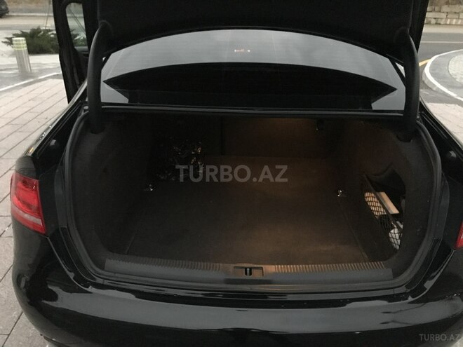 Audi A4 2011, 113,000 km - 2.0 l - Bakı