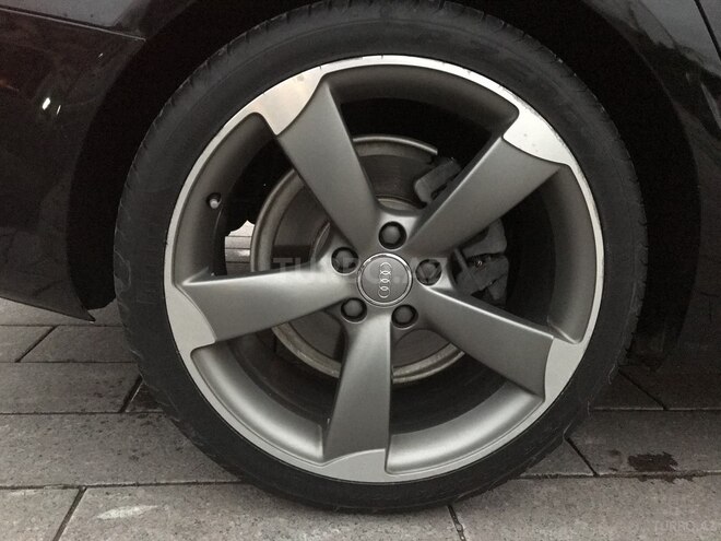 Audi A4 2011, 113,000 km - 2.0 l - Bakı