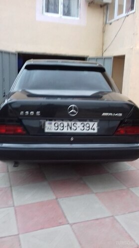 Mercedes E 230 1991, 325,000 km - 2.3 l - Bakı