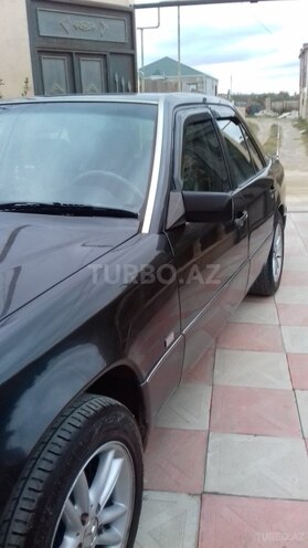 Mercedes E 230 1991, 325,000 km - 2.3 l - Bakı