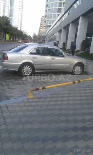 Mercedes C 230 1999, 238,654 km - 2.3 l - Bakı