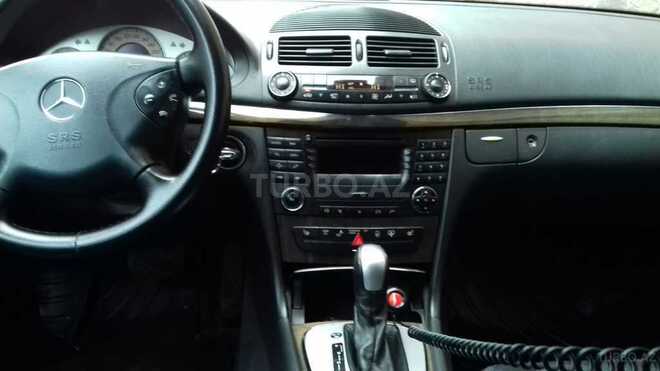 Mercedes E 270 2002, 301,913 km - 2.7 l - Bakı