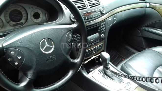 Mercedes E 270 2002, 301,913 km - 2.7 l - Bakı