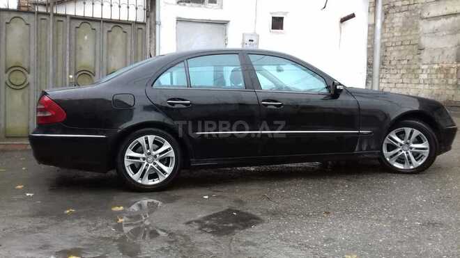Mercedes E 270 2002, 301,913 km - 2.7 l - Bakı