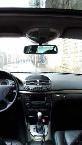 Mercedes E 270 2002, 301,913 km - 2.7 l - Bakı