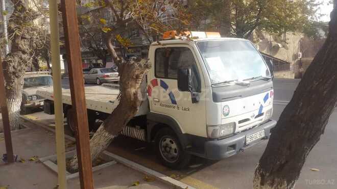 Nissan Cabstar 2003, 450,000 km - 0.3 l - Bakı