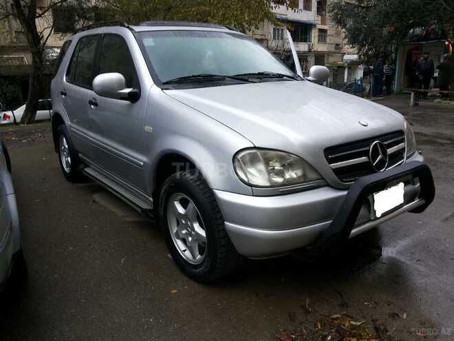 Mercedes ML 320 2000, 215,000 km - 3.2 l - Bakı