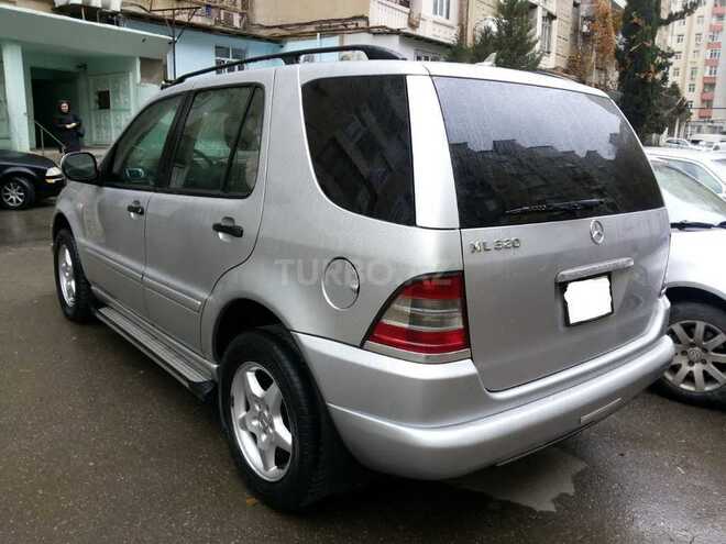 Mercedes ML 320 2000, 215,000 km - 3.2 l - Bakı