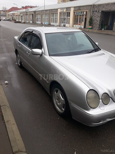 Mercedes E 270 2000, 444,348 km - 2.7 л - Bakı