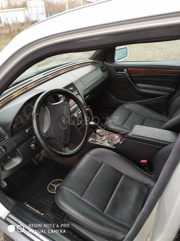 Mercedes C 230 1998, 370,000 km - 2.3 l - Şəki