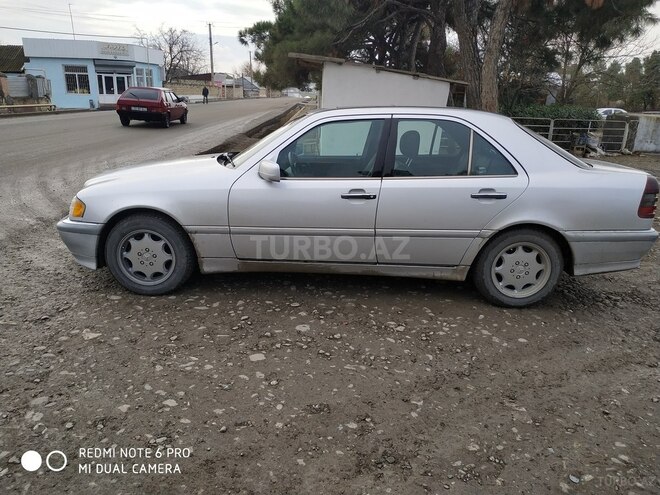 Mercedes C 230 1998, 370,000 km - 2.3 l - Şəki
