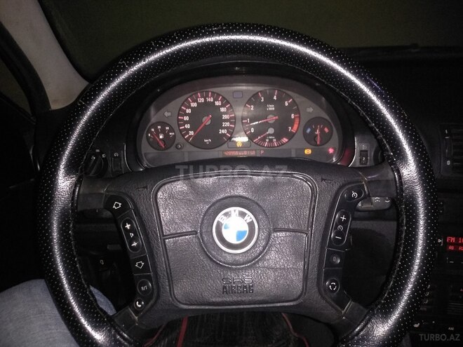 BMW 523 1996, 400,000 km - 3.1 l - Bakı