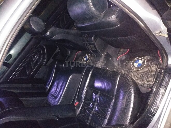 BMW 523 1996, 400,000 km - 3.1 l - Bakı