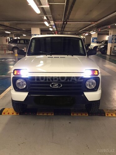 LADA (VAZ) Niva 2018, 2,600 km - 1.7 л - Bakı