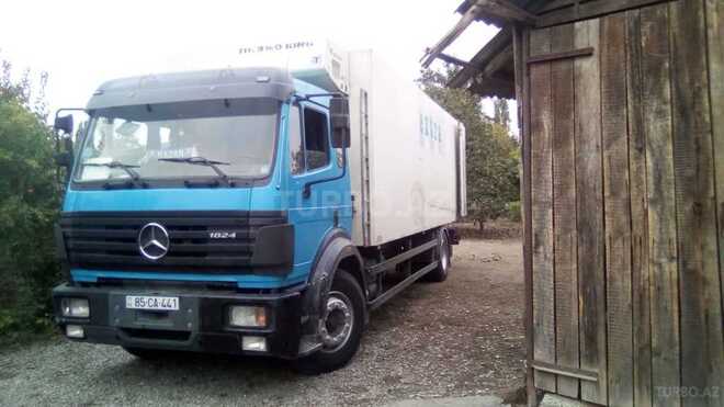 Mercedes Atego 1824 1997, 1,700,000 km - 1.1 л - Göyçay