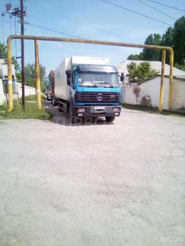 Mercedes Atego 1824 1997, 1,700,000 km - 1.1 л - Göyçay