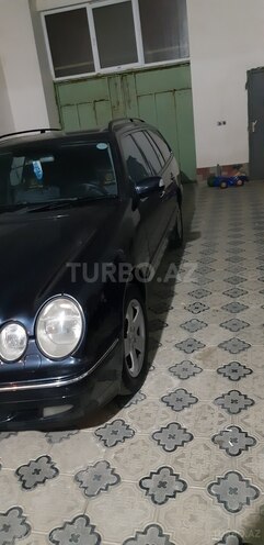 Mercedes E 220 2000, 512,350 km - 2.2 л - Bakı