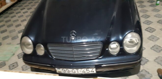 Mercedes E 220 2000, 512,350 km - 2.2 л - Bakı