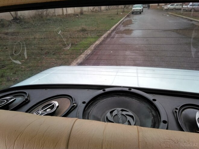 LADA (VAZ) 2106 1982, 975,400 km - 1.6 l - Salyan