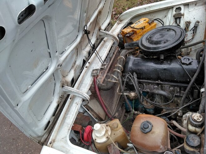 LADA (VAZ) 2106 1982, 975,400 km - 1.6 l - Salyan