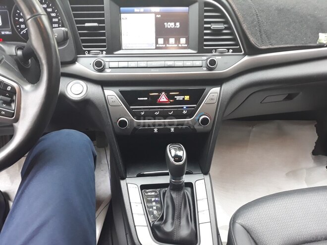 Hyundai Elantra 2016, 52,100 km - 1.6 l - Bakı