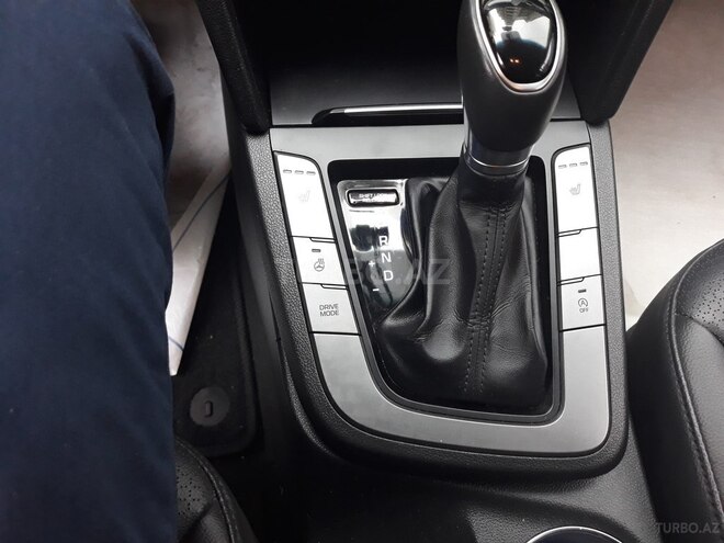Hyundai Elantra 2016, 52,100 km - 1.6 l - Bakı