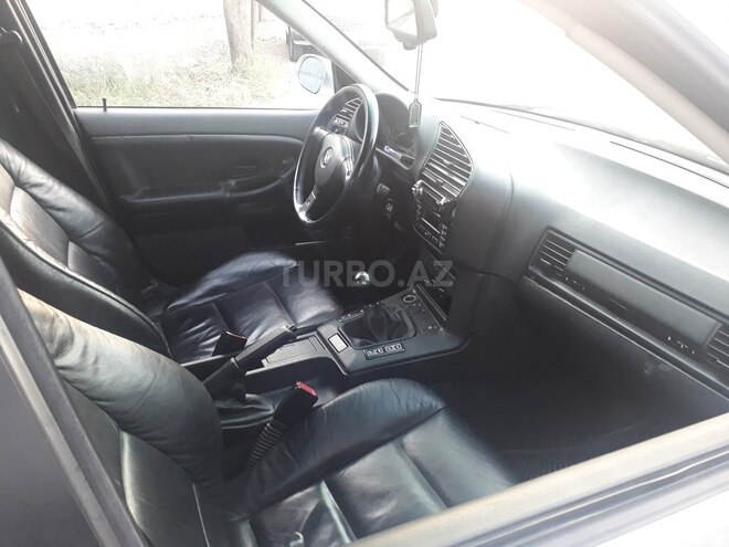 BMW 320 1997, 380,000 km - 2.0 l - Bərdə