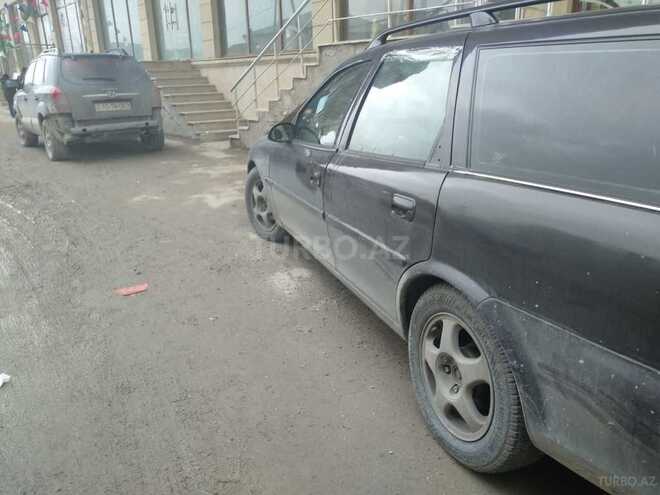 Opel Vectra 1997, 278,000 km - 1.8 l - Bakı
