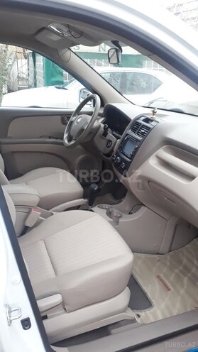 Kia Sportage 2009, 140,000 km - 2.0 l - Bakı