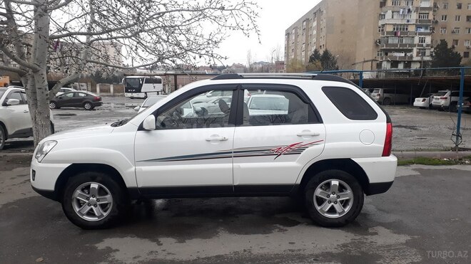 Kia Sportage 2009, 140,000 km - 2.0 l - Bakı