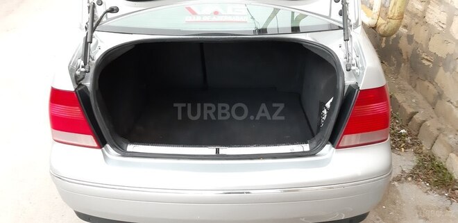 Volkswagen Bora 2004, 245,000 km - 1.6 l - Bakı