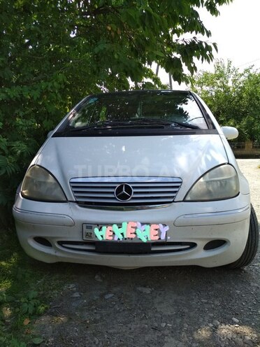 Mercedes A 160 2002, 175,000 km - 1.6 l - Qusar