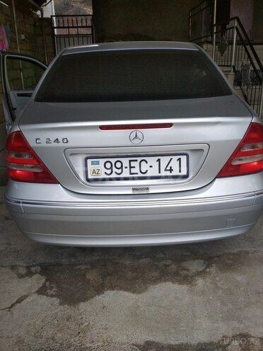Mercedes C 240 2000, 207,000 km - 2.4 l - Qusar