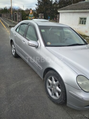 Mercedes C 240 2000, 207,000 km - 2.4 l - Qusar