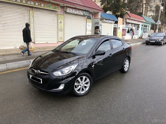 Hyundai Accent 2013, 117,000 km - 1.6 l - Bakı