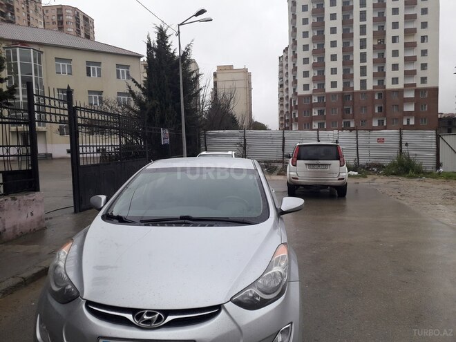Hyundai Elantra 2011, 82,000 km - 1.8 l - Bərdə