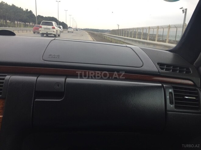 Mercedes E 220 1999, 428,000 km - 2.2 l - Bakı