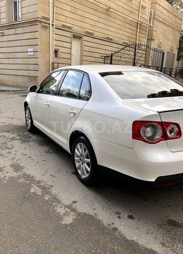 Volkswagen Jetta 2009, 162,000 km - 1.6 l - Bakı