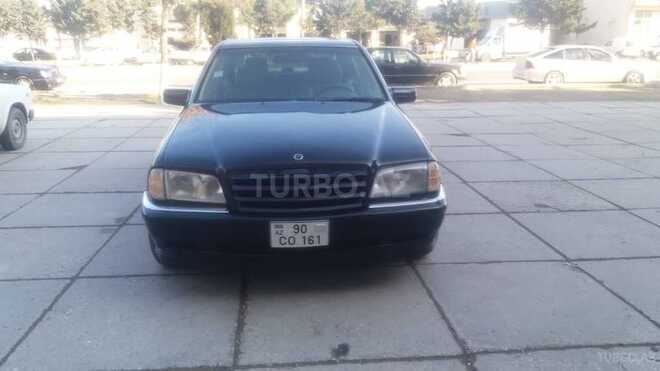 Mercedes C 220 1995, 280,000 km - 2.2 l - Sumqayıt
