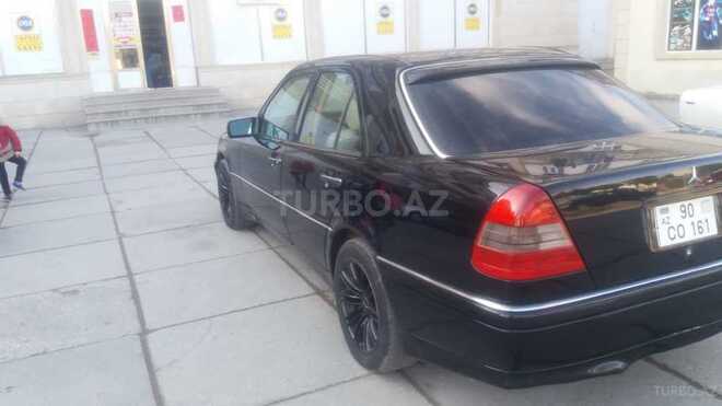 Mercedes C 220 1995, 280,000 km - 2.2 l - Sumqayıt