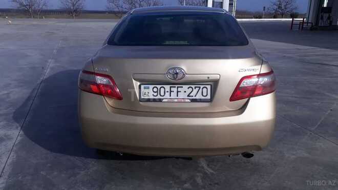 Toyota Camry 2006, 374,500 km - 2.4 l - Quba