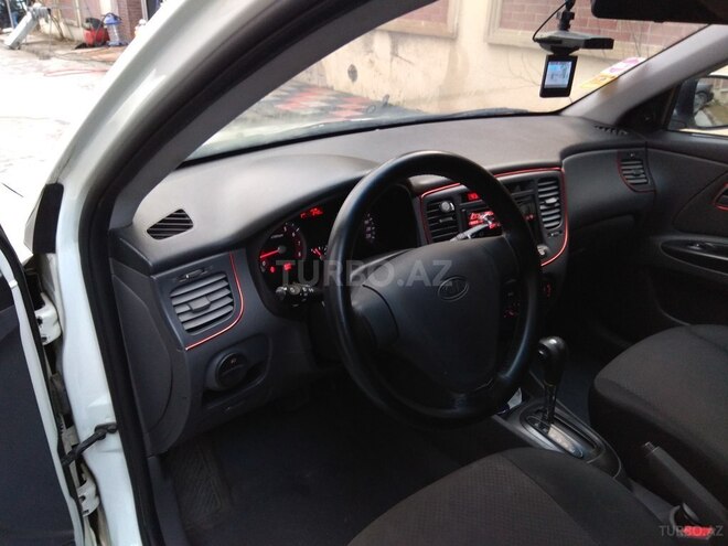Kia Rio 2010, 220,000 km - 1.4 l - Bakı