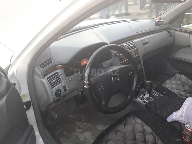 Mercedes E 320 2001, 900,000 km - 3.2 l - Bakı