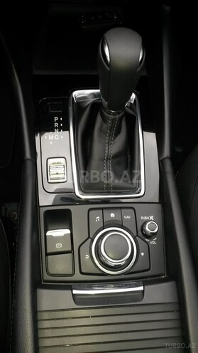 Mazda 3 2017, 24,000 km - 2.0 l - Bakı